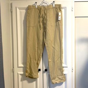 Beige, 2 way wear pants (capris/full length), from Joe Fresh.